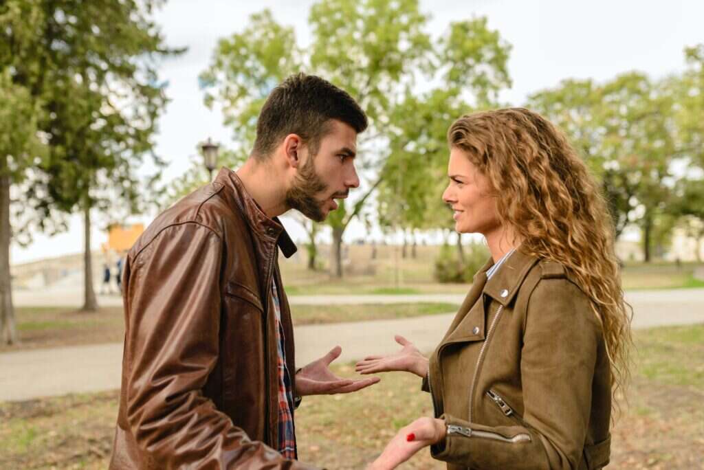 evitare i conflitti nella coppia con la comunicazione assertività